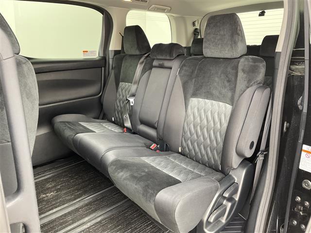 アルファード 2.5S ・トヨタセーフティーセンス・プリクラッシュセーフティ・レーントレーシングアシスト・クリアランスソナー・ロードサインアシスト・先行車発進お知らせ・レーダークルーズコントロール・社外8型ナビ・フルセグ(16枚目)