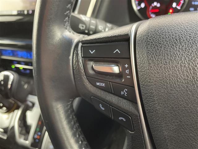 アルファード 2.5S ・トヨタセーフティーセンス・プリクラッシュセーフティ・レーントレーシングアシスト・クリアランスソナー・ロードサインアシスト・先行車発進お知らせ・レーダークルーズコントロール・社外8型ナビ・フルセグ(22枚目)