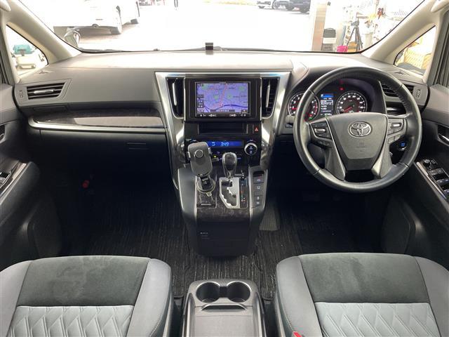 アルファード 2.5S ・トヨタセーフティーセンス・プリクラッシュセーフティ・レーントレーシングアシスト・クリアランスソナー・ロードサインアシスト・先行車発進お知らせ・レーダークルーズコントロール・社外8型ナビ・フルセグ(42枚目)