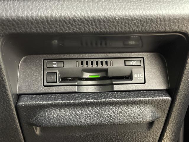 ノア Si ダブルバイビー バックカメラ・クルーズコントロール・両側パワースライドドア・ビルトインETC・前方ドライブレコーダー・アイドリングストップ・ステアリングスイッチ・プッシュスタート・スマートキー・スペアキー1本(35枚目)