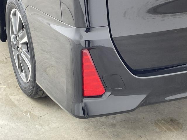 ノア Si ダブルバイビー バックカメラ・クルーズコントロール・両側パワースライドドア・ビルトインETC・前方ドライブレコーダー・アイドリングストップ・ステアリングスイッチ・プッシュスタート・スマートキー・スペアキー1本(46枚目)