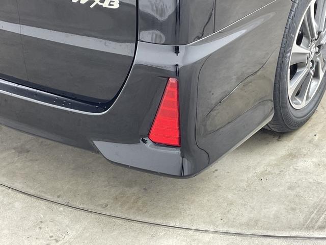 ノア Si ダブルバイビー バックカメラ・クルーズコントロール・両側パワースライドドア・ビルトインETC・前方ドライブレコーダー・アイドリングストップ・ステアリングスイッチ・プッシュスタート・スマートキー・スペアキー1本(47枚目)