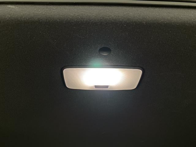 ノア Si ダブルバイビー バックカメラ・クルーズコントロール・両側パワースライドドア・ビルトインETC・前方ドライブレコーダー・アイドリングストップ・ステアリングスイッチ・プッシュスタート・スマートキー・スペアキー1本(71枚目)