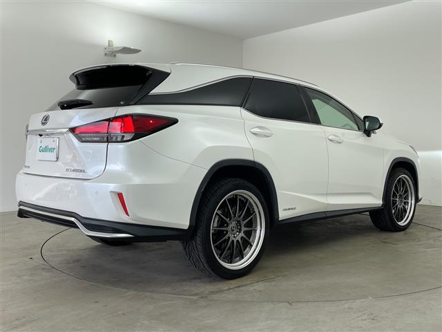 RX RX450hL ・サンルーフ・電動リアゲート・レーダークルーズコントロール・アダプティブハイビーム・置くだけ充電・スマートキー・プッシュスタート・スペアキー2本(カードキーあり)・ビルトインETC・バックカメラ(3枚目)