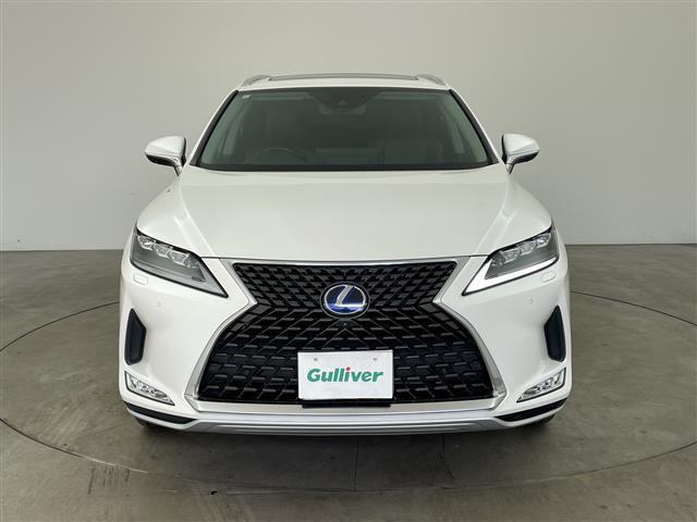 RX RX450hL ・サンルーフ・電動リアゲート・レーダークルーズコントロール・アダプティブハイビーム・置くだけ充電・スマートキー・プッシュスタート・スペアキー2本(カードキーあり)・ビルトインETC・バックカメラ(4枚目)