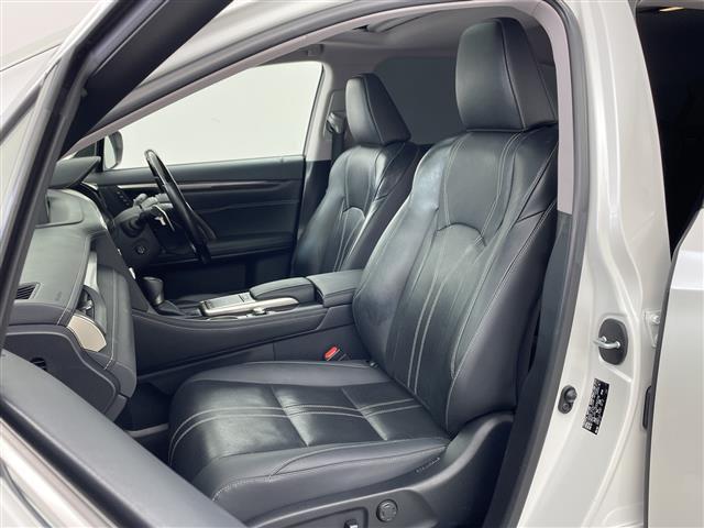 RX RX450hL ・サンルーフ・電動リアゲート・レーダークルーズコントロール・アダプティブハイビーム・置くだけ充電・スマートキー・プッシュスタート・スペアキー2本(カードキーあり)・ビルトインETC・バックカメラ(13枚目)