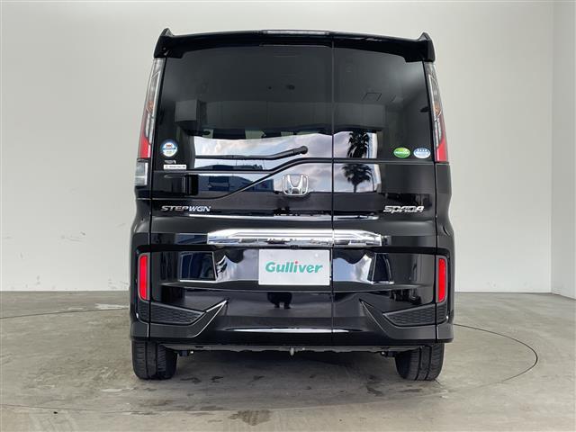 ステップワゴンスパーダ スパーダ　ホンダセンシング　純正７インチナビ　フルセグＴＶ　Ｂｌｕｅｔｏｏｔｈ接続　バックカメラ　ＨＯＮＤＡＳＥＮＳＩＮＧ　パドルシフト　前後ドライブレコーダー　両側パワースライドドア　ビルトインＥＴＣ　スペアキー　純正アルミ（5枚目）