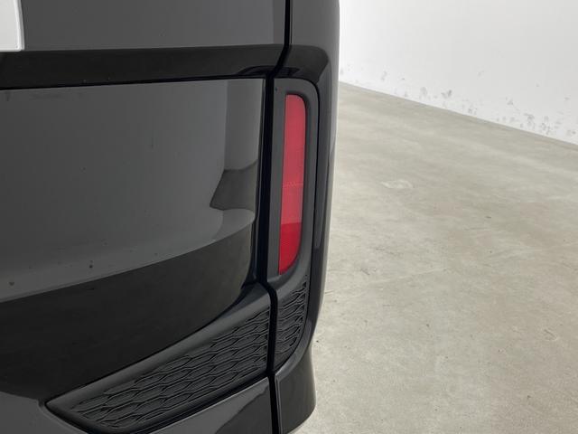 ステップワゴンスパーダ スパーダ　ホンダセンシング　純正７インチナビ　フルセグＴＶ　Ｂｌｕｅｔｏｏｔｈ接続　バックカメラ　ＨＯＮＤＡＳＥＮＳＩＮＧ　パドルシフト　前後ドライブレコーダー　両側パワースライドドア　ビルトインＥＴＣ　スペアキー　純正アルミ（47枚目）