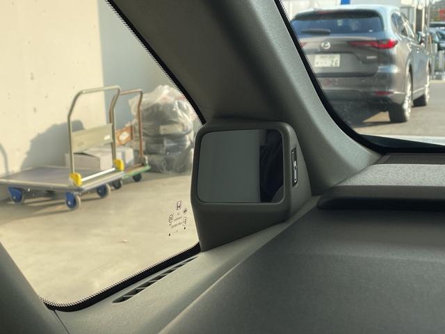 ステップワゴンスパーダ スパーダ　ホンダセンシング　純正７インチナビ　フルセグＴＶ　Ｂｌｕｅｔｏｏｔｈ接続　バックカメラ　ＨＯＮＤＡＳＥＮＳＩＮＧ　パドルシフト　前後ドライブレコーダー　両側パワースライドドア　ビルトインＥＴＣ　スペアキー　純正アルミ（64枚目）