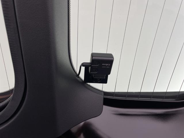 ステップワゴンスパーダ スパーダ　ホンダセンシング　純正７インチナビ　フルセグＴＶ　Ｂｌｕｅｔｏｏｔｈ接続　バックカメラ　ＨＯＮＤＡＳＥＮＳＩＮＧ　パドルシフト　前後ドライブレコーダー　両側パワースライドドア　ビルトインＥＴＣ　スペアキー　純正アルミ（65枚目）