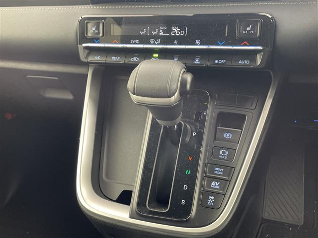 ノア ハイブリッドS-Z フルセグTV・BT・バックカメラ・前席シートヒーター・前後ドライブレコーダー・ビルトインETC2.0・両側パワースライドドア・純正フリップダウンモニター・デジタルインナーミラー・フォグランプ(27枚目)