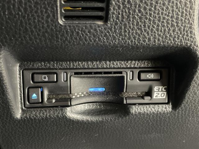 ノア ハイブリッドS-Z フルセグTV・BT・バックカメラ・前席シートヒーター・前後ドライブレコーダー・ビルトインETC2.0・両側パワースライドドア・純正フリップダウンモニター・デジタルインナーミラー・フォグランプ(33枚目)