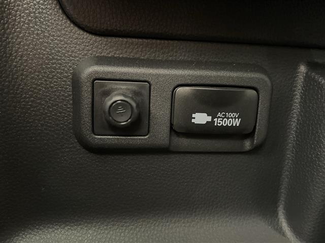 ノア ハイブリッドS-Z フルセグTV・BT・バックカメラ・前席シートヒーター・前後ドライブレコーダー・ビルトインETC2.0・両側パワースライドドア・純正フリップダウンモニター・デジタルインナーミラー・フォグランプ(35枚目)