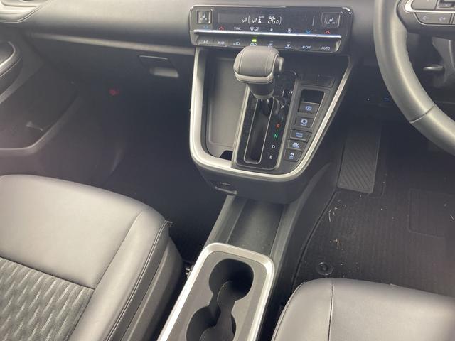 ノア ハイブリッドS-Z フルセグTV・BT・バックカメラ・前席シートヒーター・前後ドライブレコーダー・ビルトインETC2.0・両側パワースライドドア・純正フリップダウンモニター・デジタルインナーミラー・フォグランプ(58枚目)