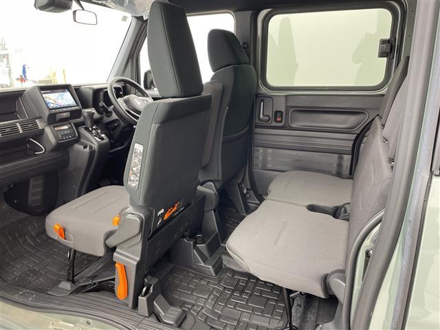 Ｎ－ＶＡＮ ファン　純正８インチナビ　ＴＶ　バックカメラ　ビルトインＥＴＣ　衝突軽減ブレーキ　レーダークルーズコントロール　誤発進抑制機能　オートハイビーム　レーンキープ　ＬＥＤヘッドライト　フォグランプ　スマートキー（12枚目）