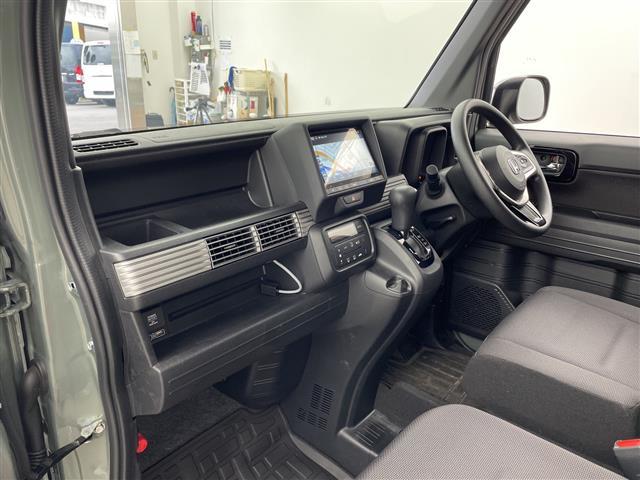 Ｎ－ＶＡＮ ファン　純正８インチナビ　ＴＶ　バックカメラ　ビルトインＥＴＣ　衝突軽減ブレーキ　レーダークルーズコントロール　誤発進抑制機能　オートハイビーム　レーンキープ　ＬＥＤヘッドライト　フォグランプ　スマートキー（14枚目）