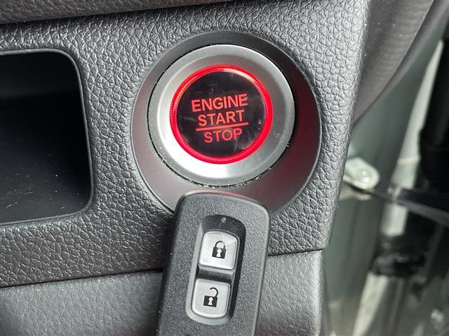 Ｎ－ＶＡＮ ファン　純正８インチナビ　ＴＶ　バックカメラ　ビルトインＥＴＣ　衝突軽減ブレーキ　レーダークルーズコントロール　誤発進抑制機能　オートハイビーム　レーンキープ　ＬＥＤヘッドライト　フォグランプ　スマートキー（31枚目）