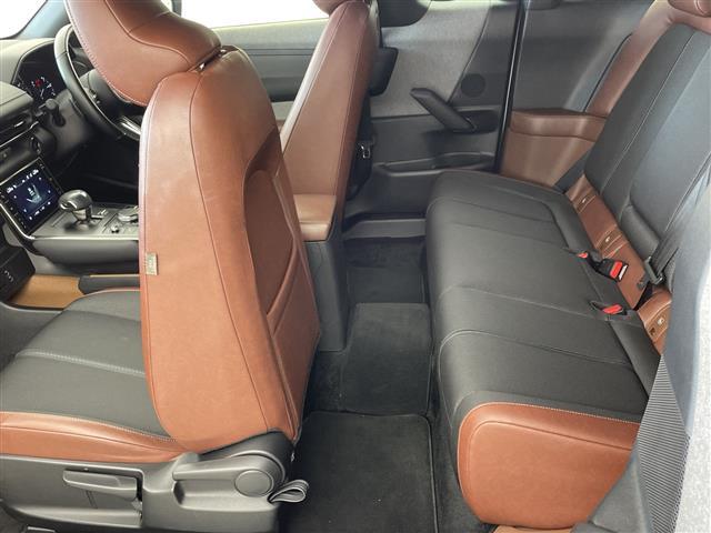 ＭＸ－３０ ベースグレード　・インダストリアルクラシック・セーフティパッケージ・３６０°セーフティパッケージ・純正ナビ＆ＴＶ＆ＢＴ＆ＨＤＭＩ＆ＵＳＢ・１オーナー・ステアリングヒーター・パドルシフト・ＨＵＤ・ＢＳＭ（12枚目）