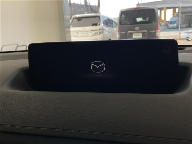 ＭＸ－３０ ベースグレード　・インダストリアルクラシック・セーフティパッケージ・３６０°セーフティパッケージ・純正ナビ＆ＴＶ＆ＢＴ＆ＨＤＭＩ＆ＵＳＢ・１オーナー・ステアリングヒーター・パドルシフト・ＨＵＤ・ＢＳＭ（20枚目）