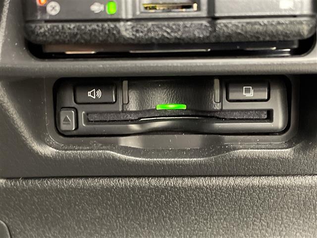 ＭＸ－３０ ベースグレード　・インダストリアルクラシック・セーフティパッケージ・３６０°セーフティパッケージ・純正ナビ＆ＴＶ＆ＢＴ＆ＨＤＭＩ＆ＵＳＢ・１オーナー・ステアリングヒーター・パドルシフト・ＨＵＤ・ＢＳＭ（30枚目）