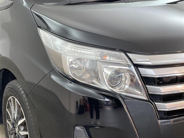 ノア Ｓｉ　純正ナビ　ＴＶ　ビルトインＥＴＣ　フリップダウンモニター　バックカメラ　両側パワースライドドア　ＬＥＤヘッドライト　純正１６インチアルミホイール　アイドリングストップ　純正フロアマット　スマートキー（36枚目）