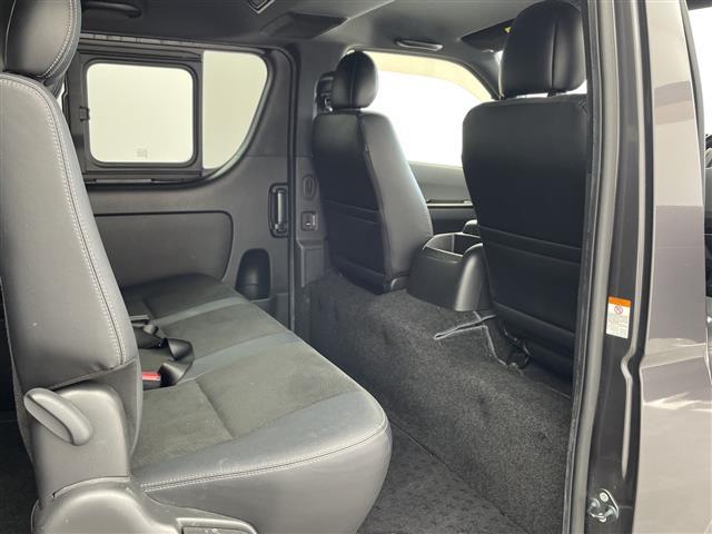 ハイエースバン スーパーＧＬ　ダーク　プライムＩＩ　・モデリスタエアロ・純正７インチナビ＆フルセグ＆ＢＴ＆ＤＶＤ・パノラマミックビューモニター・両側スライドドア・ステアリングスイッチ・ハーフレザーシート・前方ドライブレコーダー・ビルトインＥＴＣ・ＬＥＤ（10枚目）