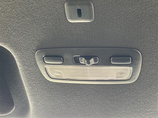 ハイエースバン スーパーＧＬ　ダーク　プライムＩＩ　・モデリスタエアロ・純正７インチナビ＆フルセグ＆ＢＴ＆ＤＶＤ・パノラマミックビューモニター・両側スライドドア・ステアリングスイッチ・ハーフレザーシート・前方ドライブレコーダー・ビルトインＥＴＣ・ＬＥＤ（35枚目）