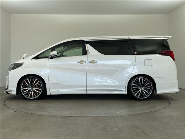 アルファード ２．５Ｓ　Ｃパッケージ　純正ナビ　ＴＶ　バックカメラ　モデリスタ　ＴＥＩＮ車高調　社外２１インチアルミホイール　プリクラッシュセーフティ　レーントレーシングアシスト　アダプティブハイビームシステム　革シート　ベンチレーション（7枚目）