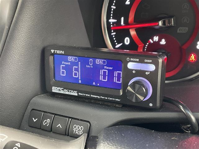 アルファード ２．５Ｓ　Ｃパッケージ　純正ナビ　ＴＶ　バックカメラ　モデリスタ　ＴＥＩＮ車高調　社外２１インチアルミホイール　プリクラッシュセーフティ　レーントレーシングアシスト　アダプティブハイビームシステム　革シート　ベンチレーション（32枚目）