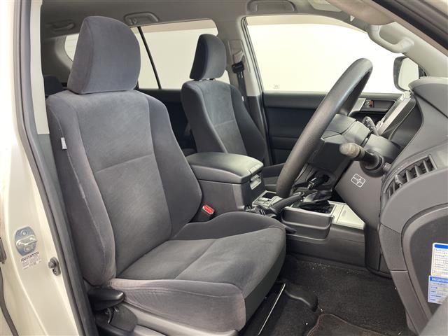 ランドクルーザープラド TX 社外ナビ TV バックカメラ リフトアップ プリクラッシュセーフティー レーンディパーチャーアラート オートマチックハイビーム レーダークルーズコントロール RAYSアルミホイール ドライブレコーダー(9枚目)