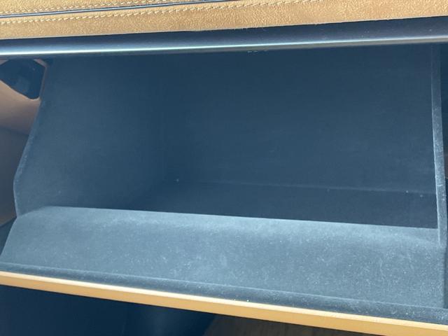 ＣＸ－６０ ＸＤ－ハイブリッド　プレミアムスポーツ　ＢＯＳＥサウンド・サンルーフ・全方位カメラ・前後ドライブレコーダー・スマートキー・革シート（茶）・全席シートヒーター・前席ベンチレーション・前席パワーシート・ステアリングヒーター・レーンキープアシスト（79枚目）