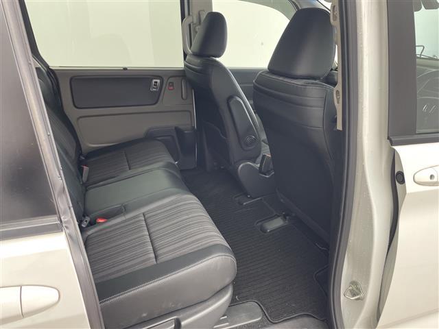 フリード+ハイブリッド ハイブリッドEX ・純正7インチナビ・BT・CD・DVD・SD・USB・TV・バックカメラ・両側パワースライドドア・ステアリングスイッチ・ハーフレザーシート・前席シートヒーター・純正前方ドライブレコーダー・ETC(10枚目)