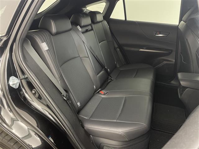 ハリアーハイブリッド Ｚ　レザーパッケージ　１２．３インチビ　パノラミックビューモニター　トヨタセーフティセンス　ＪＢＬサウンド　革シート　パワーバックドア　シートヒーター　ベンチレーション　ワンオーナー　ＬＥＤヘッドライト（11枚目）