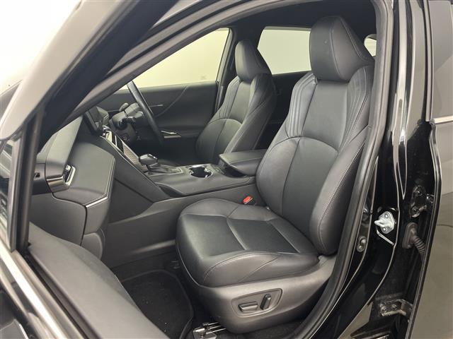 ハリアーハイブリッド Ｚ　レザーパッケージ　１２．３インチビ　パノラミックビューモニター　トヨタセーフティセンス　ＪＢＬサウンド　革シート　パワーバックドア　シートヒーター　ベンチレーション　ワンオーナー　ＬＥＤヘッドライト（13枚目）