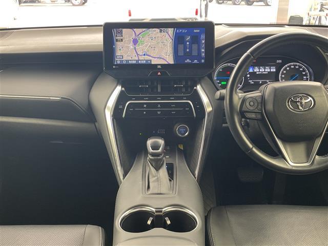 ハリアーハイブリッド Ｚ　レザーパッケージ　１２．３インチビ　パノラミックビューモニター　トヨタセーフティセンス　ＪＢＬサウンド　革シート　パワーバックドア　シートヒーター　ベンチレーション　ワンオーナー　ＬＥＤヘッドライト（24枚目）