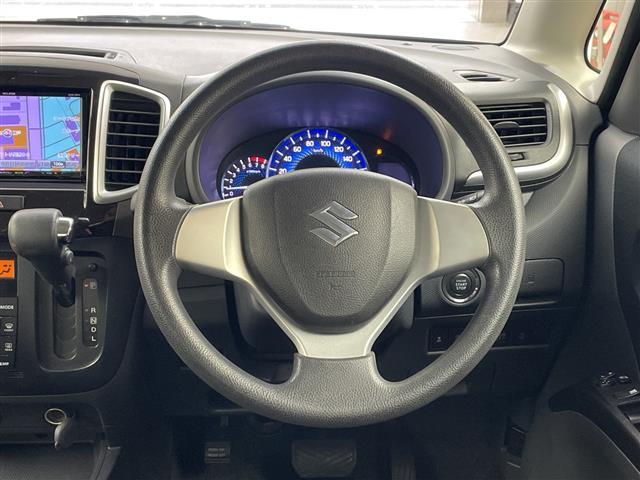 ソリオ X-DJE ナビ&BT&DVD・左側パワースライドドア・右側イージークローザードア・スマートキー・プッシュスタート・アイドリングストップ・横滑り防止装置・シートバックテーブル・純正アルミ(20枚目)