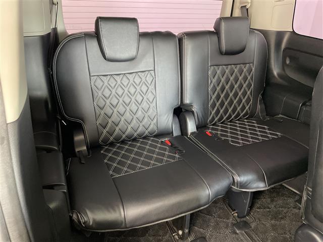 ヴォクシー ＺＳ　社外８インチナビ・バックカメラ・フリップダウンモニター・両側パワースライドドア・アイドリングストップ・横滑り防止装置・ドライブスタートコントロール・Ｓ－ＶＳＣ・ＭＴモード付ＡＴ・ステアリングスイッチ（11枚目）