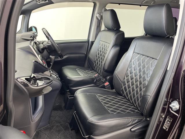 ヴォクシー ＺＳ　社外８インチナビ・バックカメラ・フリップダウンモニター・両側パワースライドドア・アイドリングストップ・横滑り防止装置・ドライブスタートコントロール・Ｓ－ＶＳＣ・ＭＴモード付ＡＴ・ステアリングスイッチ（14枚目）