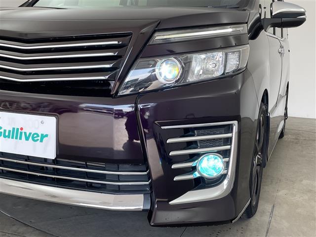 ヴォクシー ＺＳ　社外８インチナビ・バックカメラ・フリップダウンモニター・両側パワースライドドア・アイドリングストップ・横滑り防止装置・ドライブスタートコントロール・Ｓ－ＶＳＣ・ＭＴモード付ＡＴ・ステアリングスイッチ（40枚目）