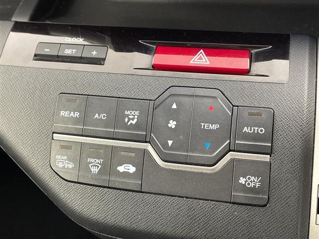 ステップワゴンスパーダ Z HDDナビエディション 純正ナビ・フルセグ・ステアリングスイッチ・両側パワースライドドア・ビルトインETC・バックカメラ・スマートキー・純正フロアマット・ドアバイザー・キセノンライト・オートライト・フォグラプ・パドルシフト(28枚目)