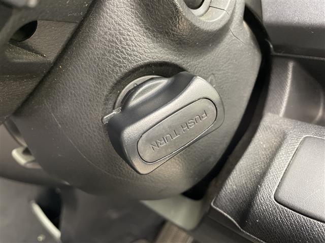 ステップワゴンスパーダ Z HDDナビエディション 純正ナビ・フルセグ・ステアリングスイッチ・両側パワースライドドア・ビルトインETC・バックカメラ・スマートキー・純正フロアマット・ドアバイザー・キセノンライト・オートライト・フォグラプ・パドルシフト(30枚目)