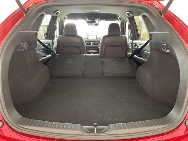 ＣＸ－５ ＸＤ　エクスクルーシブモード　純正ナビ・全方位カメラ・ＢＯＳＥサウンド・革シート・前席パワーシート・運転席メモリーシート・全席シートヒーター・前席ベンチレーション・ハンドルヒーター・パワーリアゲート・パドルシフト・ＥＴＣ（17枚目）