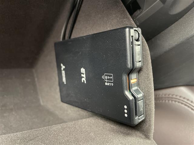 ＣＸ－５ ＸＤ　エクスクルーシブモード　純正ナビ・全方位カメラ・ＢＯＳＥサウンド・革シート・前席パワーシート・運転席メモリーシート・全席シートヒーター・前席ベンチレーション・ハンドルヒーター・パワーリアゲート・パドルシフト・ＥＴＣ（34枚目）