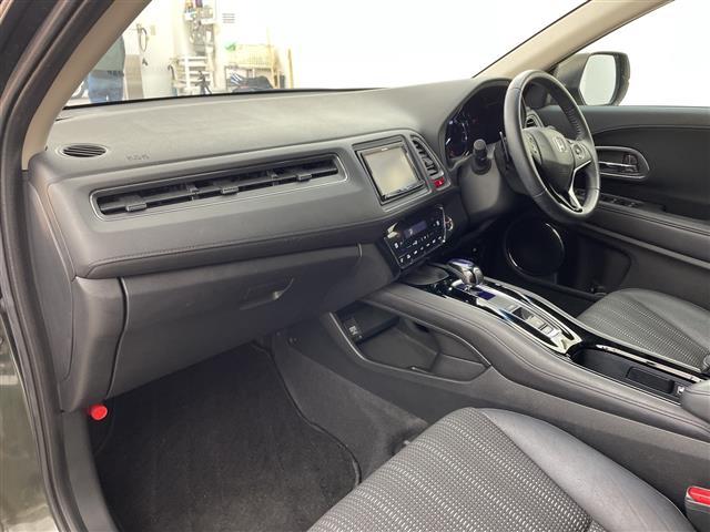 ヴェゼル ハイブリッドZ ・シティブレーキアクティブシステム・カロッツェリア製7インチナビ&フルセグ&BT&DVD・バックカメラ・クルーズコントロール・電子パーキング・オートホールド・LEDヘッドライト・オートライト・ETC(12枚目)