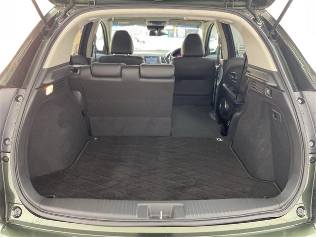 ヴェゼル ハイブリッドZ ・シティブレーキアクティブシステム・カロッツェリア製7インチナビ&フルセグ&BT&DVD・バックカメラ・クルーズコントロール・電子パーキング・オートホールド・LEDヘッドライト・オートライト・ETC(17枚目)