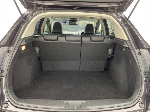 ヴェゼル ハイブリッドZ 純正ナビ TV バックカメラ ビルトインETC ハーフレザー シートヒーター 衝突軽減ブレーキ 先行車発進告知 LEDヘッドライト ルーフレール ドライブレコーダー 純正17インチアルミホイール(16枚目)