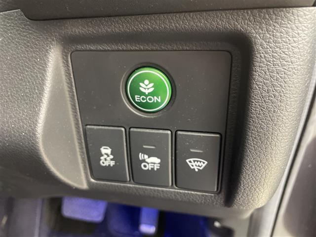 ヴェゼル ハイブリッドZ 純正ナビ TV バックカメラ ビルトインETC ハーフレザー シートヒーター 衝突軽減ブレーキ 先行車発進告知 LEDヘッドライト ルーフレール ドライブレコーダー 純正17インチアルミホイール(31枚目)