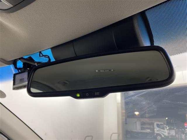 ヴェゼル ハイブリッドZ 純正ナビ TV バックカメラ ビルトインETC ハーフレザー シートヒーター 衝突軽減ブレーキ 先行車発進告知 LEDヘッドライト ルーフレール ドライブレコーダー 純正17インチアルミホイール(34枚目)