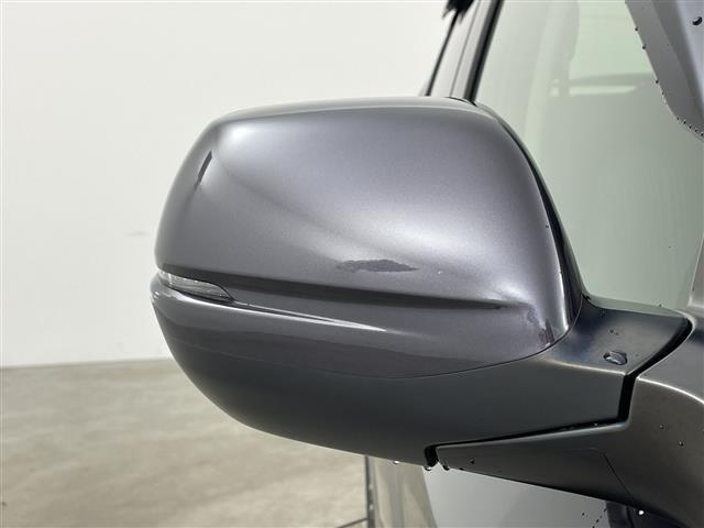 ヴェゼル ハイブリッドZ 純正ナビ TV バックカメラ ビルトインETC ハーフレザー シートヒーター 衝突軽減ブレーキ 先行車発進告知 LEDヘッドライト ルーフレール ドライブレコーダー 純正17インチアルミホイール(40枚目)