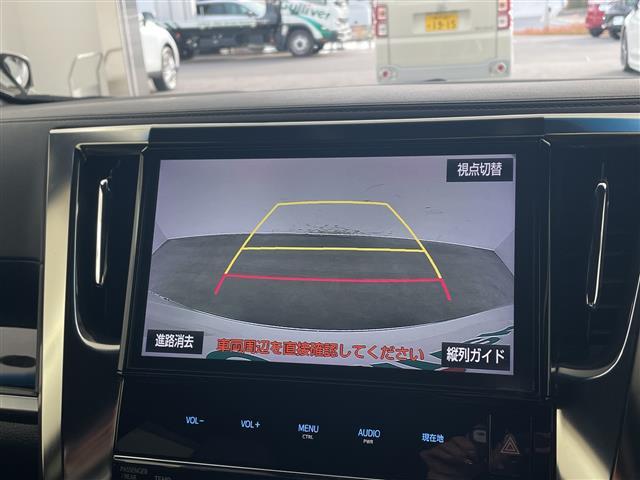ヴェルファイア ３．５ＺＡ　ゴールデンアイズ　モデリスタ　純正１０インチナビ　純正１２．１インチフリップダウンモニター　バックカメラ　ビルトインＥＴＣ　社外２０インチアルミホイール　両側パワースライドドア　パワーバックドア　ＡＣ１００Ｖ電源（24枚目）